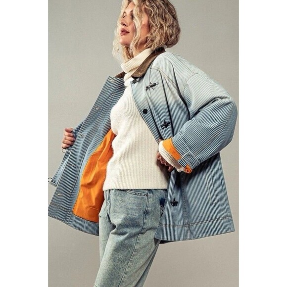 Urban Daizy Denim Jacket Womens M/L Blue Pinstriped Gradient Ombre Button Hooks - Picture 1 of 12